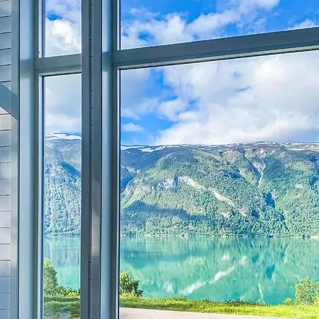In With House Sea View Tatil Evi Ornes (Sogn og Fjordane)