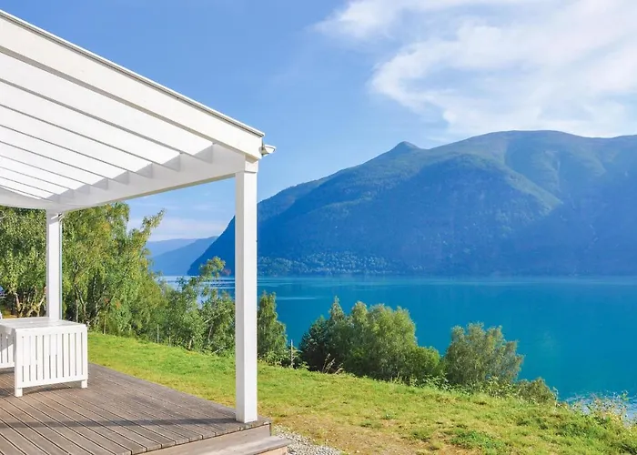 In With House Sea View Ferienhaus *