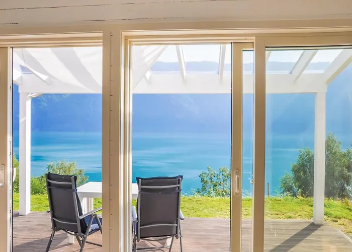 In With House Sea View Ornes (Sogn og Fjordane)