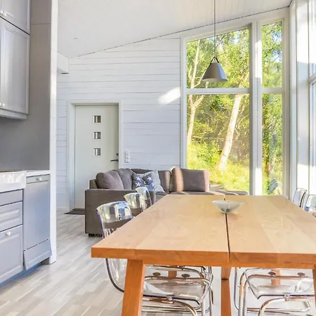Σπίτι διακοπών In With House Sea View